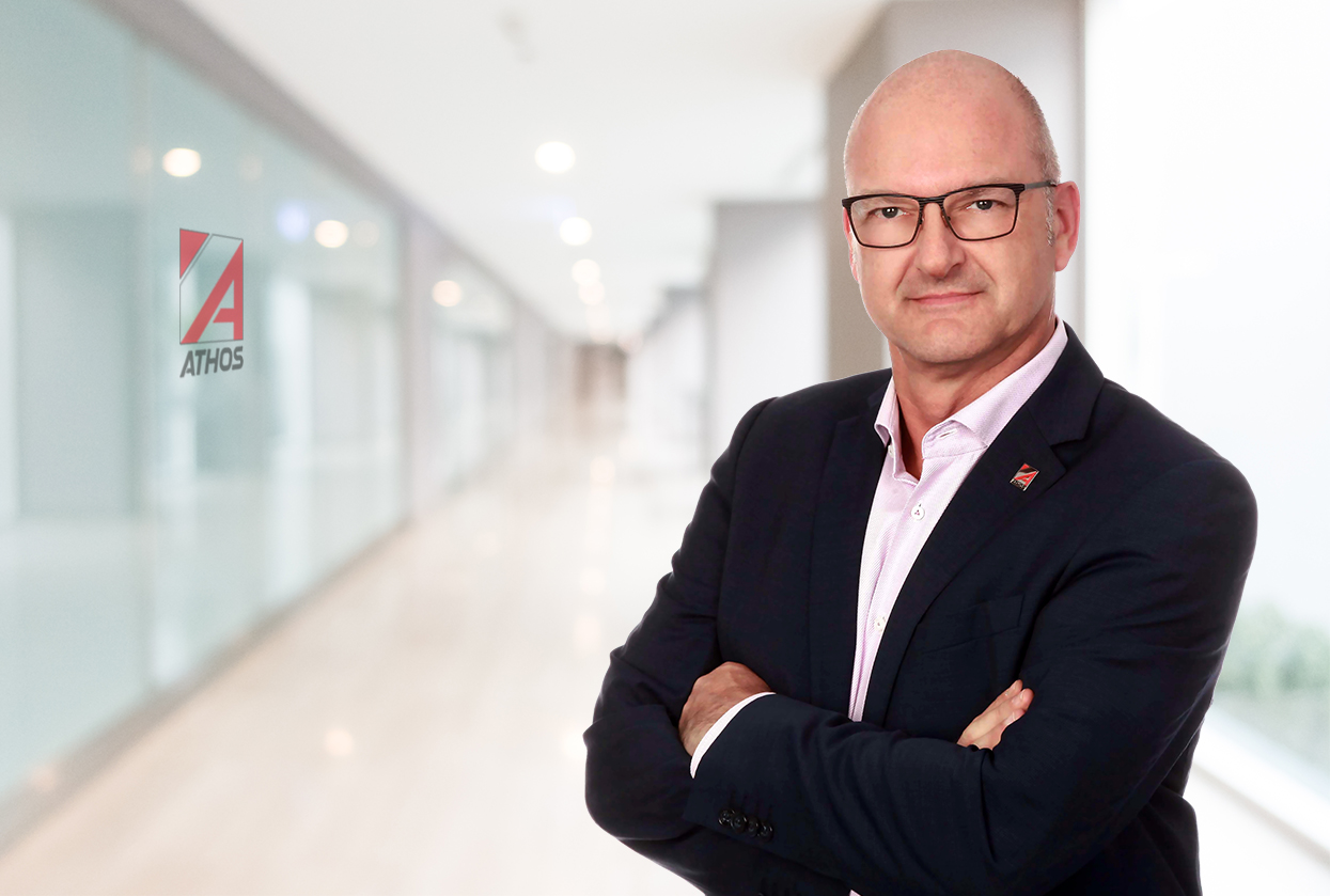 MATTHIAS HEINZ